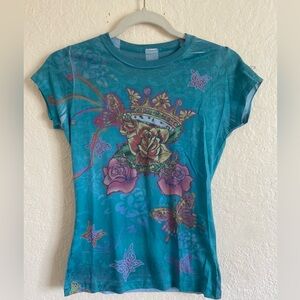 Vintage Y2K flower crown shirt.